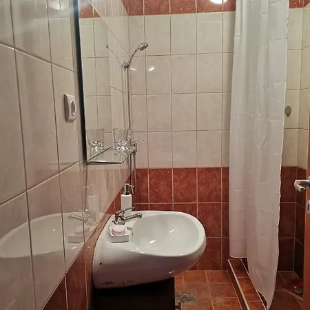 Relax Apartman Gunarasfurdo Dombóvár